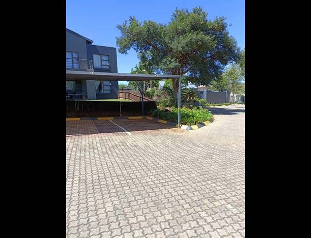 2 BEDROOM PROPERTY TO RENT IN GREENSTONE HILL